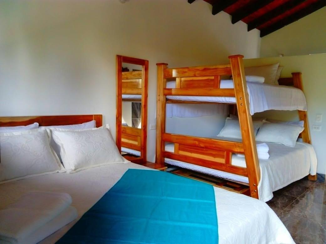 Hotel El Potrillo El Penol  Extérieur photo